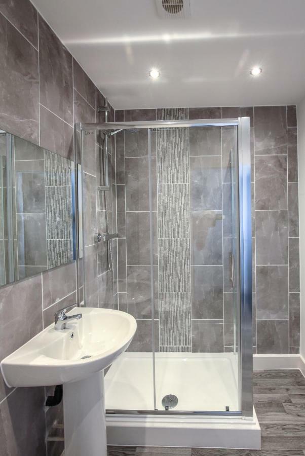 Oyo Sidney Place Liverpool Extérieur photo